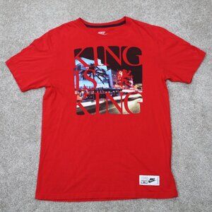 Nike LeBron James Shirt Mens‎ Medium Red King is King 100% Organic Cotton S/S